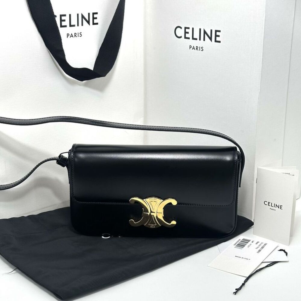 Celine Women Pre-Loved Bag Very Good Condition - Picture 1 of 6